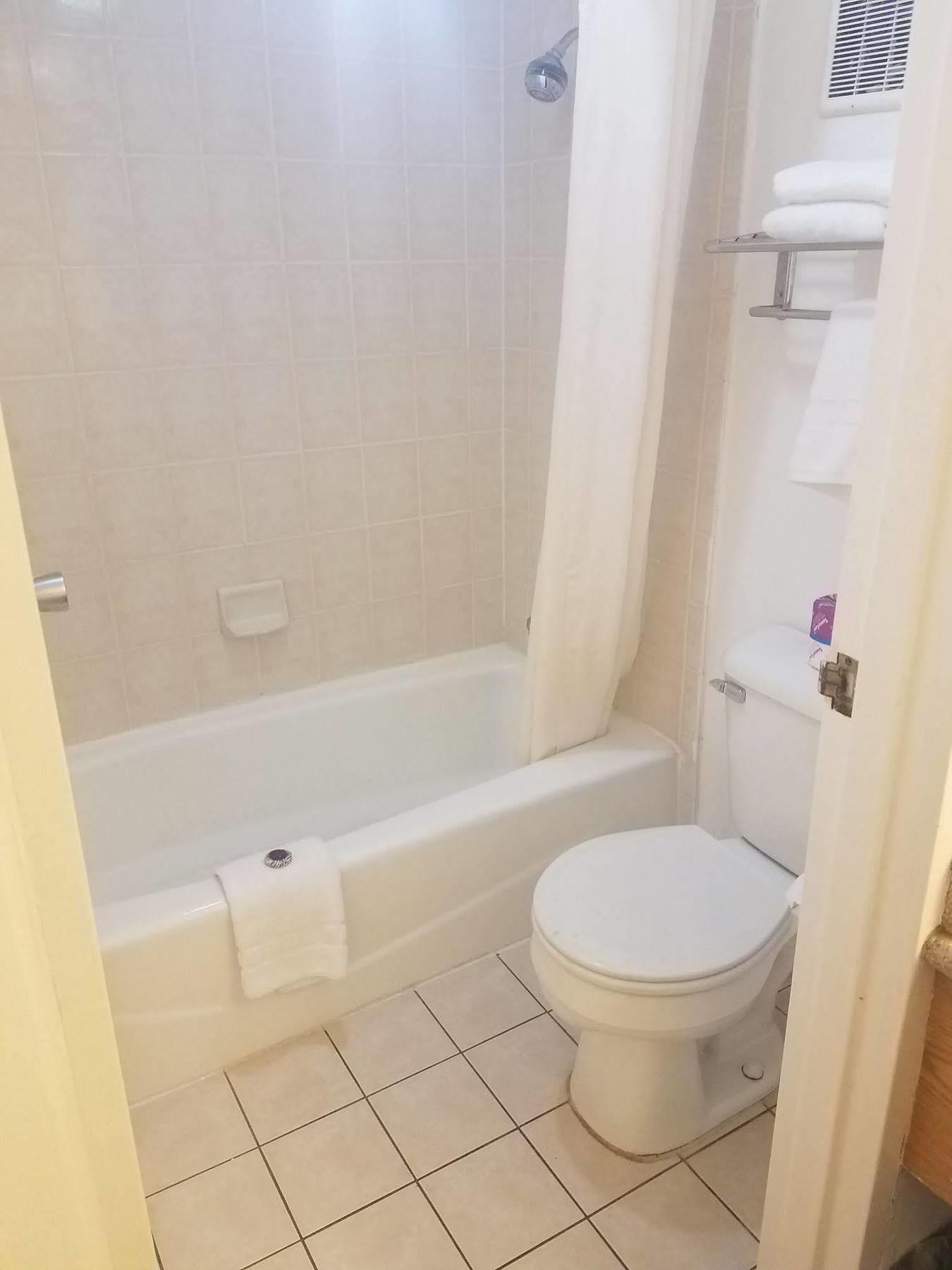 Day Inn Point Richmond **Dbl Reg** Esterno foto