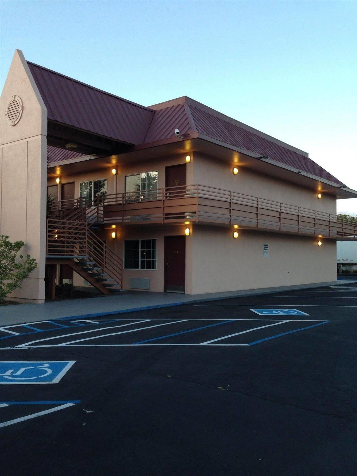 Day Inn Point Richmond **Dbl Reg** Esterno foto